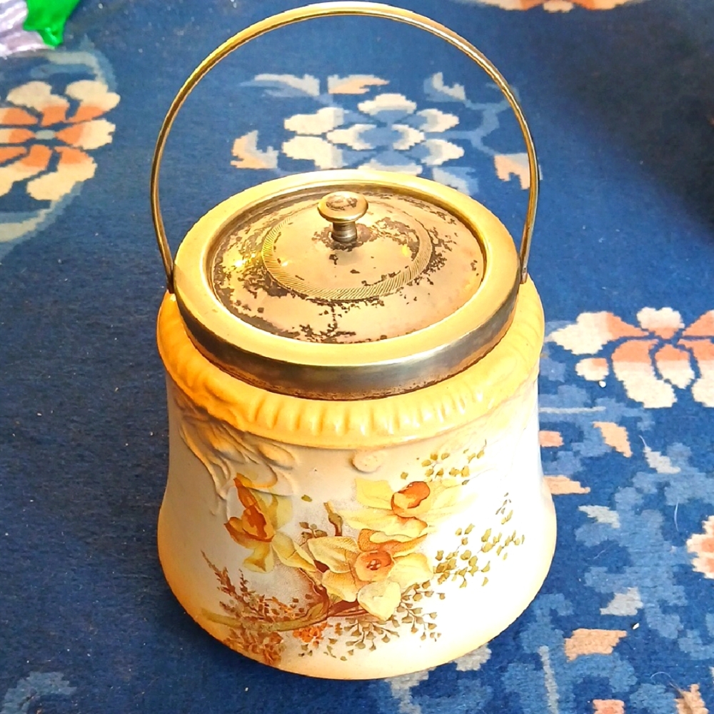Floral Biscuit / Cookie Jar with Handle
